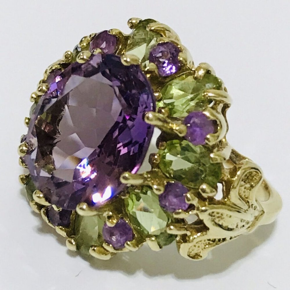 10K Gorgeous Vintage Solid Gold Cocktail 6 Carat Amethyst & Peridot Ring Size 5
